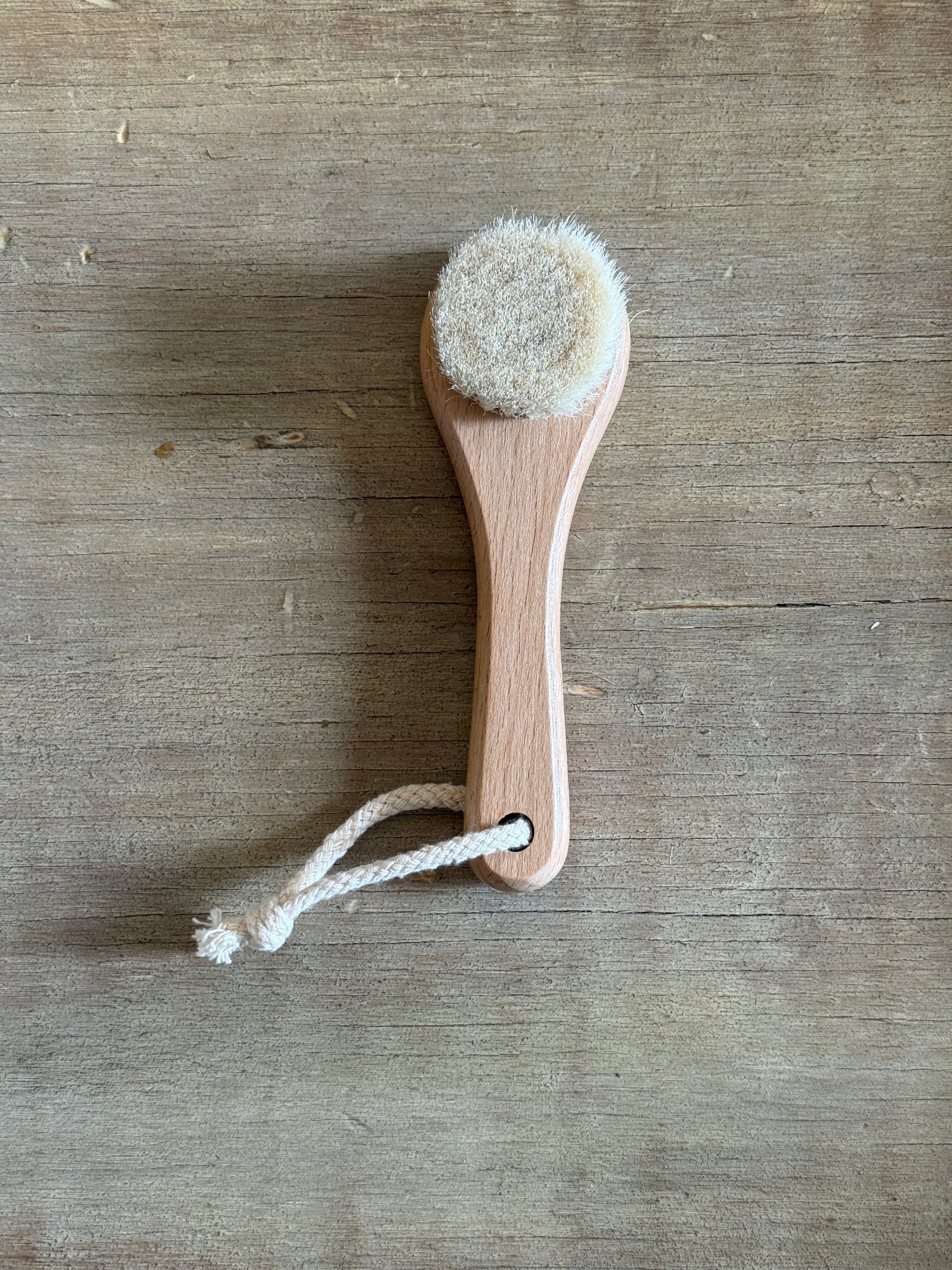 Face Brush with Natural Bristles