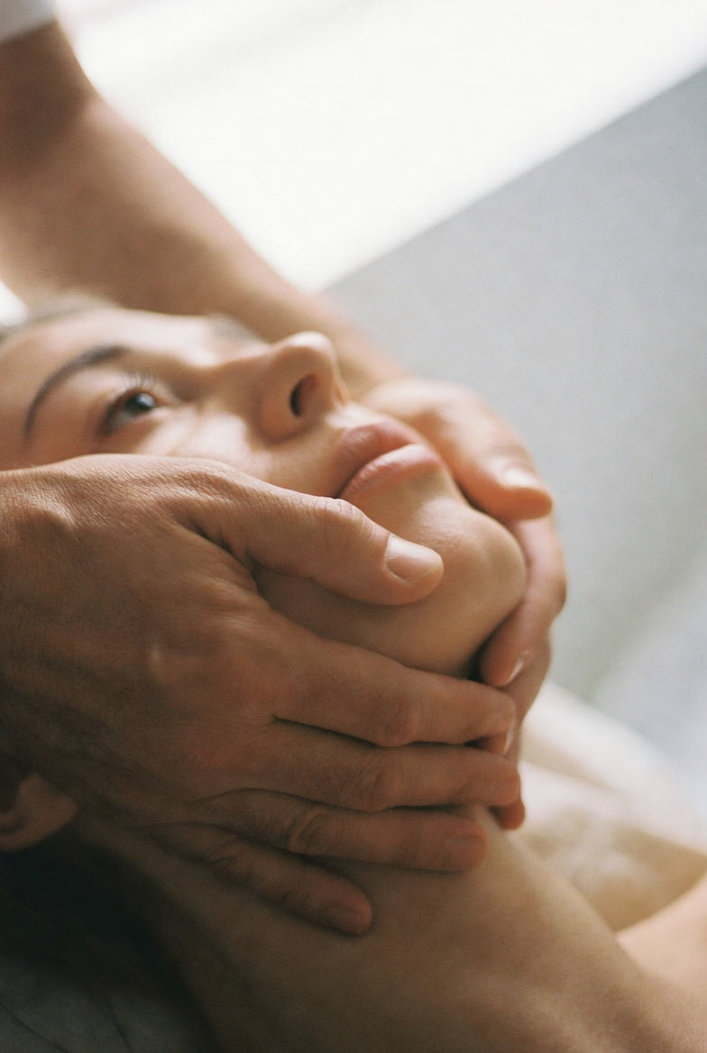 Myofascial Facelift Massage: What It Is and Who It's For