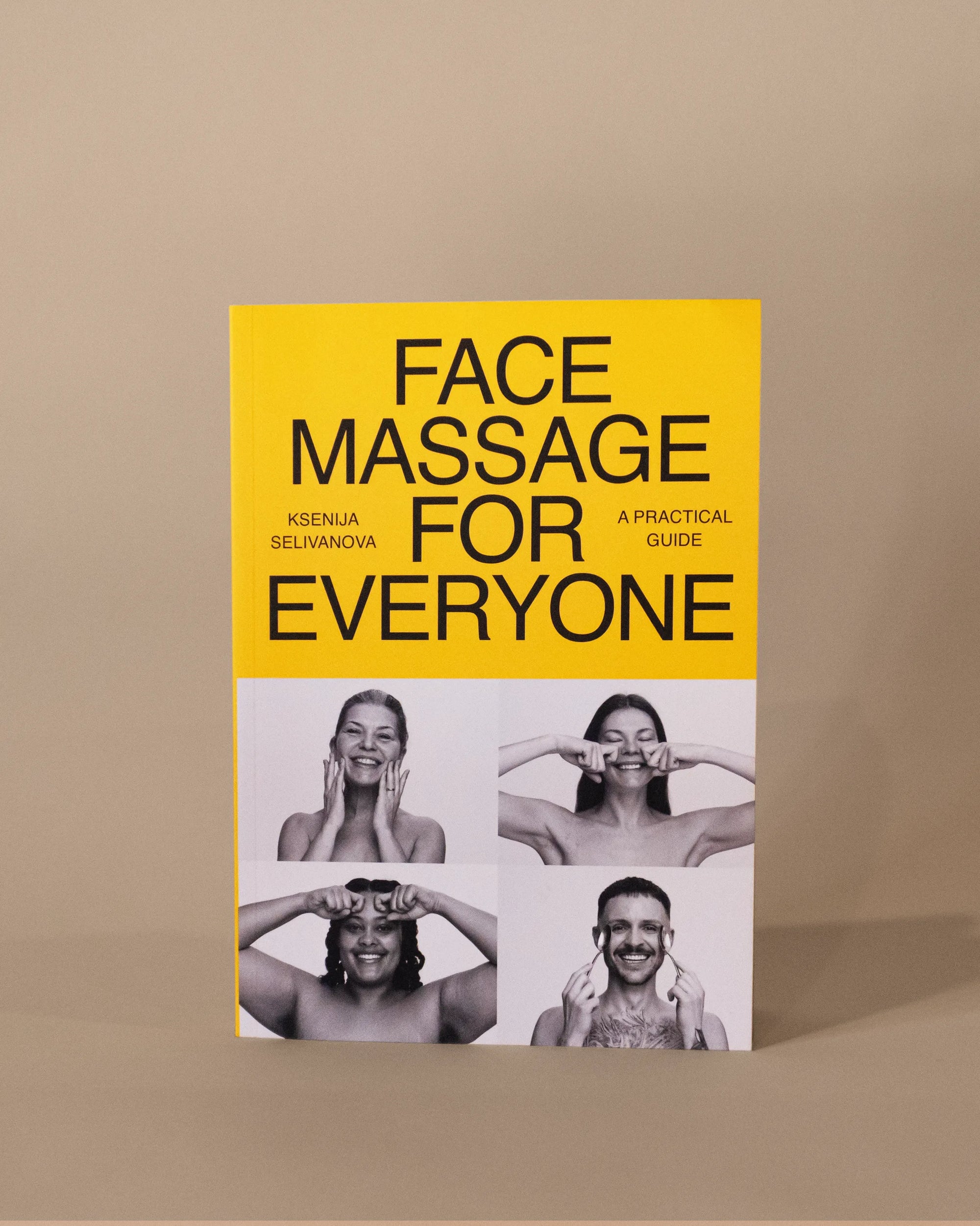 Face Massage for Everyone by Ksenija Selivanova - Softcover Book